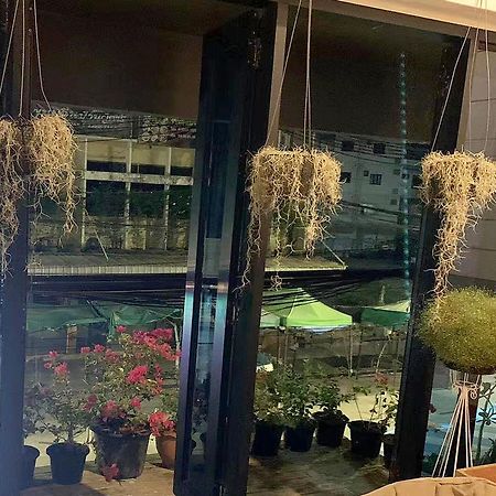Susu Khaosan Hostel Bangkok Kültér fotó