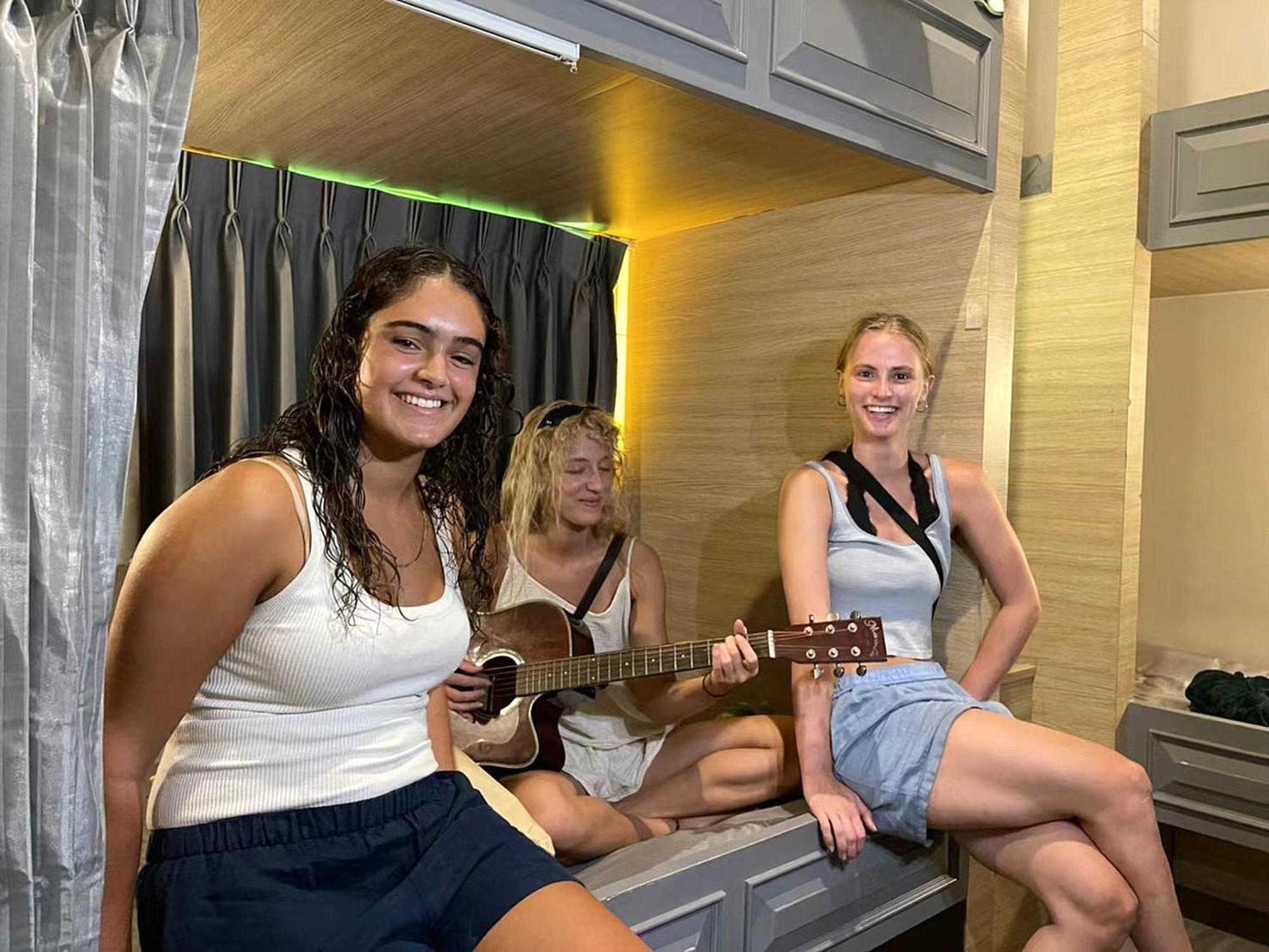 Susu Khaosan Hostel Bangkok Kültér fotó