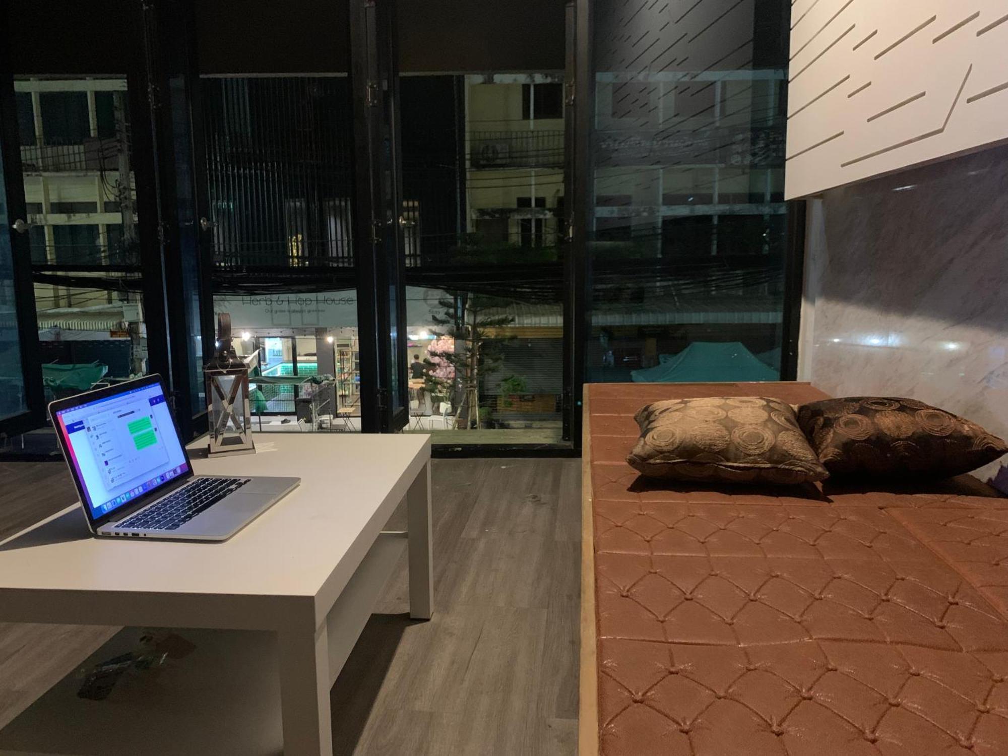 Susu Khaosan Hostel Bangkok Kültér fotó